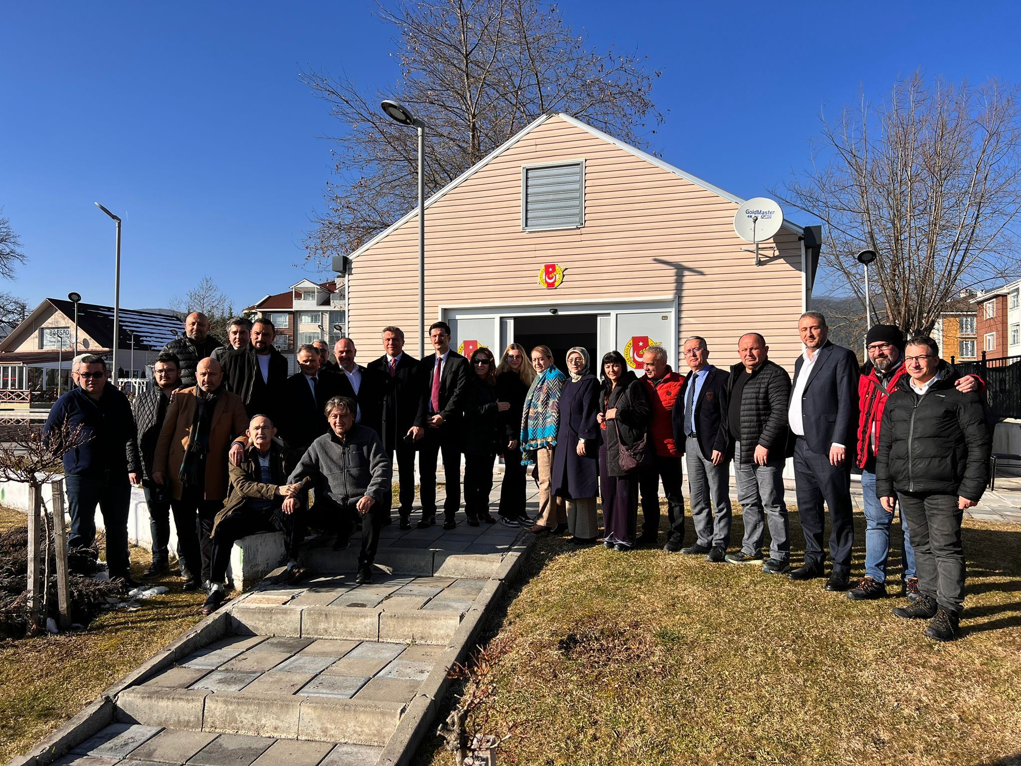 MUHAMMED EMİN DEMİRKOL BGC'Yİ ZİYARET ETTİ GAZETECİLER İLE BİR ARAYA GELDİ