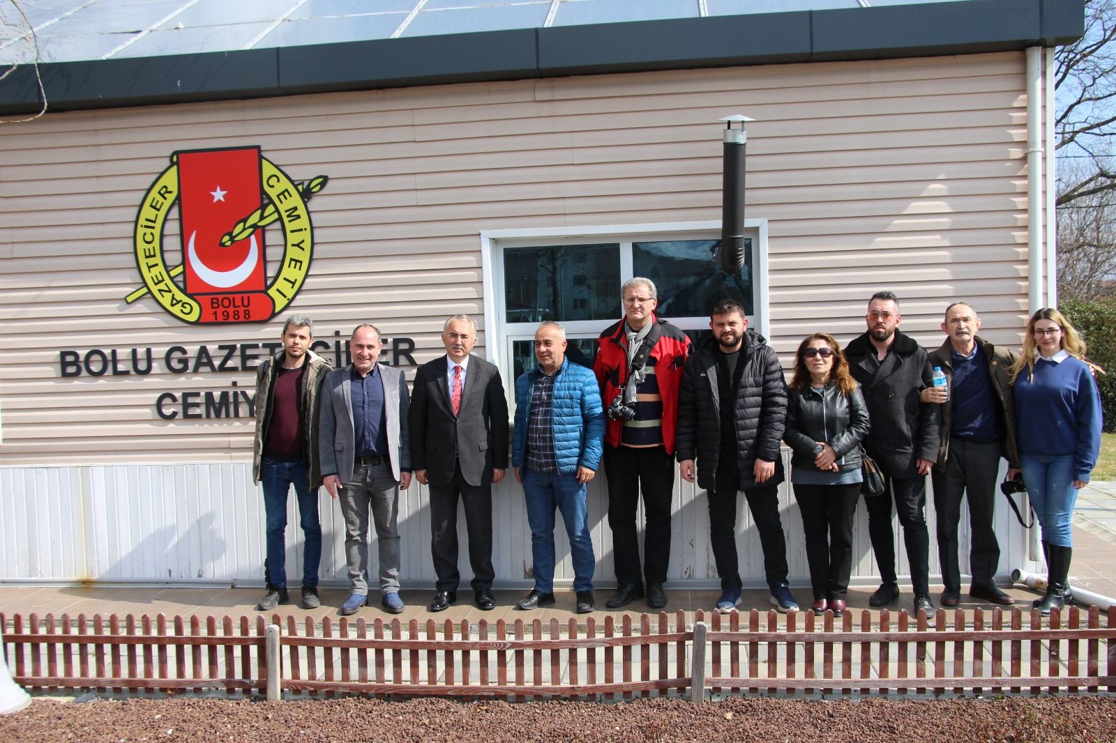 YÜKSEL COŞKUNYÜREK BGC'DE GAZETECİLERLE BULUŞTU